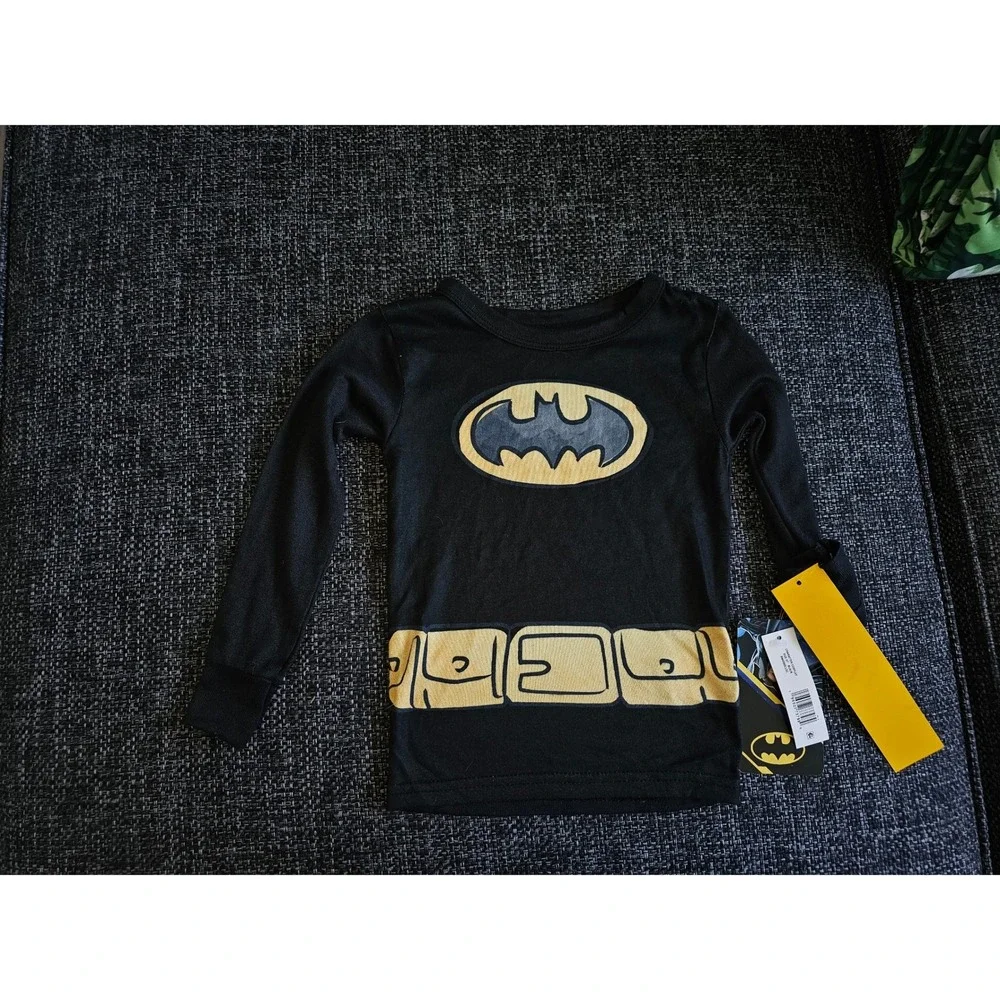 Batman Pajama‎ Top Kids 5T Black New Long Sleeve Graphic Snug Fit DC Comics